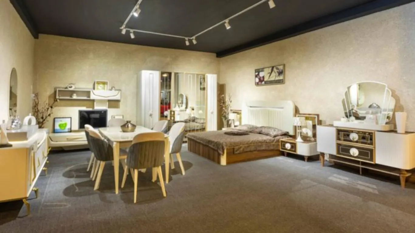 Furnished vs. Unfurnished Shops for Rent in Hisar: What’s Best for Your Business?